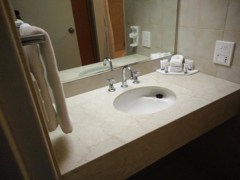 New Terry Hotel & Golf Resort - Suburb Australia 8