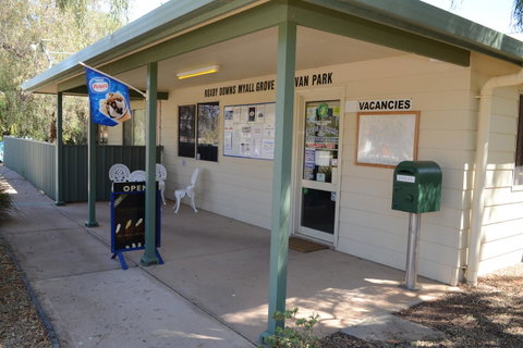 Discovery Parks â€“ Roxby Downs - Suburb Australia 23