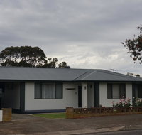 Kohinoor Getaway - Suburb Australia
