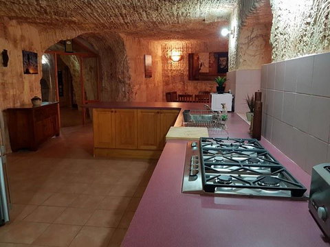 Zen Underground B&B - Suburb Australia 16