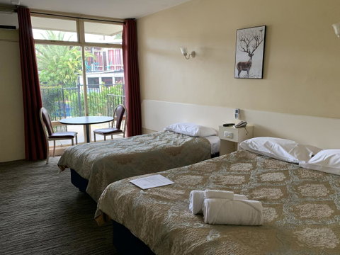 Jacksons Motor Inn - Suburb Australia 40