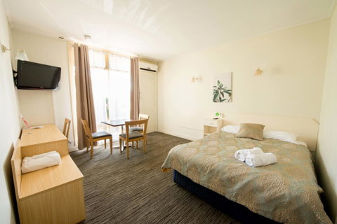 Jacksons Motor Inn - Suburb Australia 11