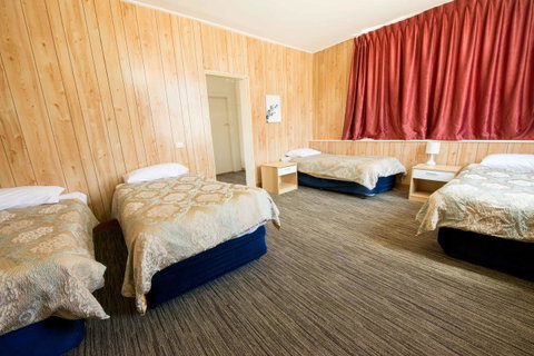 Jacksons Motor Inn - Suburb Australia 10