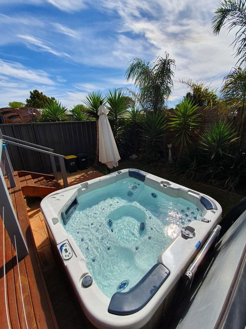 Seagrass Villas - Suburb Australia 1