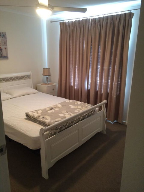 White Sands Retreat - Suburb Australia 6