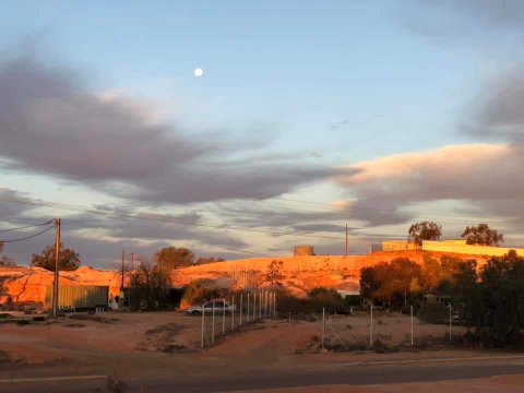Aussie Opal Diggers Outback Retreat-Undergound - Suburb Australia 3