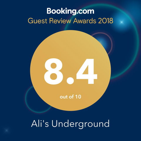 Ali's Underground - Suburb Australia 1