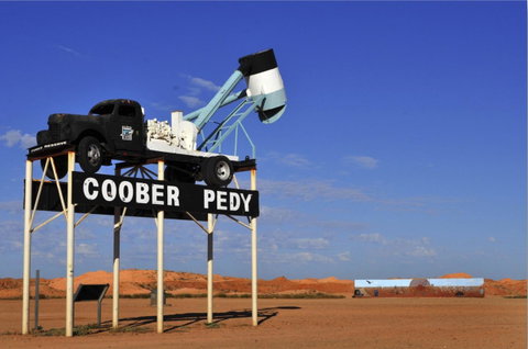 Ali's Underground - Suburb Australia 23