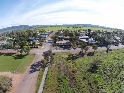 The Quorn-er House - Suburb Australia 7