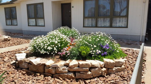 The Quorn-er House - Suburb Australia 4