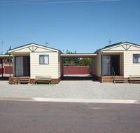 Jacko's Holiday Cabins - Suburb Australia