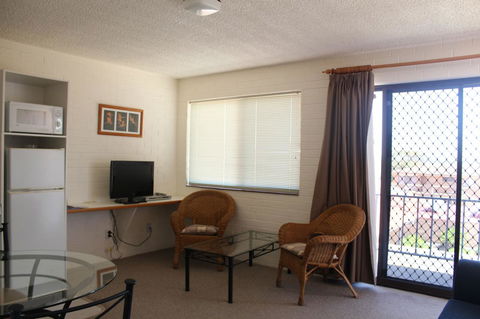 Narooma Palms Holiday Apartments - Suburb Australia 9