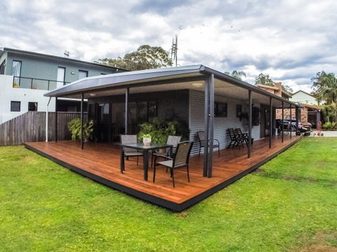 Rocketz At Berrara Beach - Suburb Australia 25