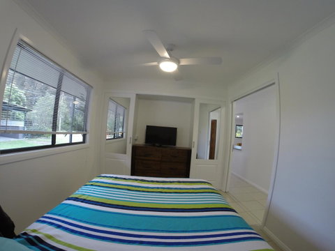 Rocketz At Berrara Beach - Suburb Australia 22