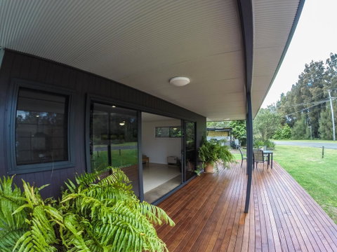 Rocketz At Berrara Beach - Suburb Australia 0