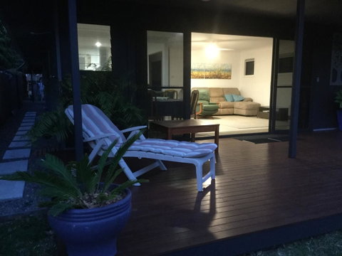 Rocketz At Berrara Beach - Suburb Australia 5
