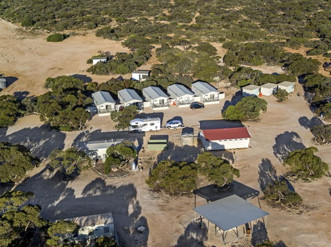 Border Village Roadhouse - Suburb Australia 14