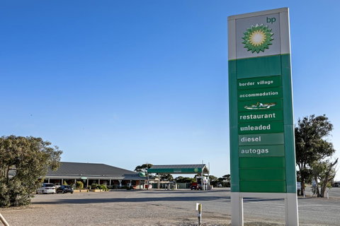 Border Village Roadhouse - Suburb Australia 24