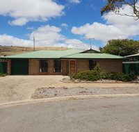 South Coast Escape - Suburb Australia