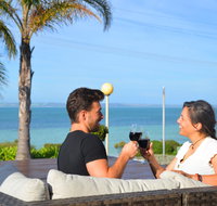 Kangaroo Island Seaside Inn - Suburb Australia