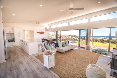 Middle River Beach House, Western House - Suburb Australia 0
