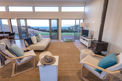 Middle River Beach House, Western House - Suburb Australia 5