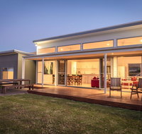 Middle River Beach House - East Wing - Suburb Australia