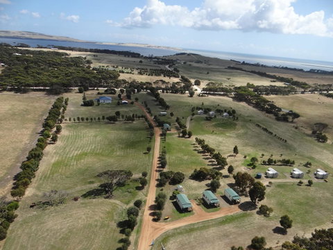 Kangaroo Island Cabins - Suburb Australia 7