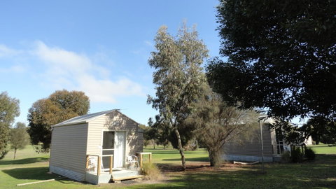 Kangaroo Island Cabins - Suburb Australia 1