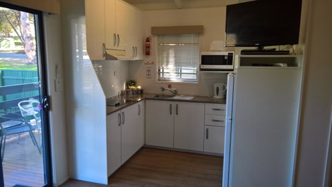 Second Valley Caravan Park - Suburb Australia 16