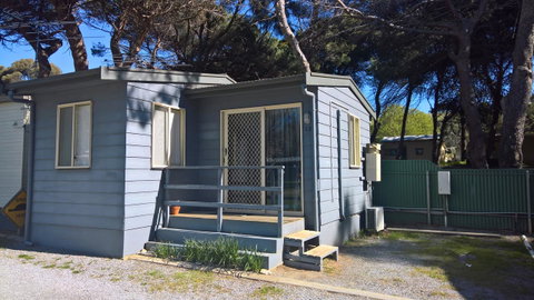 Second Valley Caravan Park - Suburb Australia 9