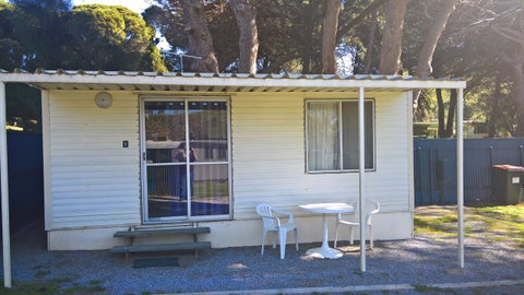 Second Valley Caravan Park - Suburb Australia 26