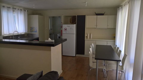 Second Valley Caravan Park - Suburb Australia 5