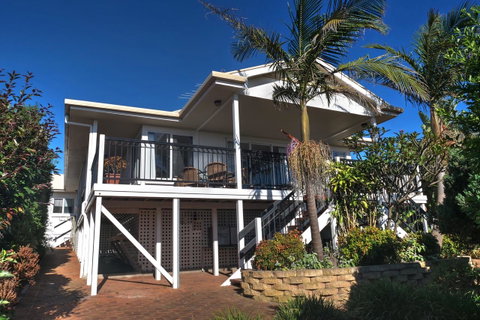 The Whitehouse - Suburb Australia 0