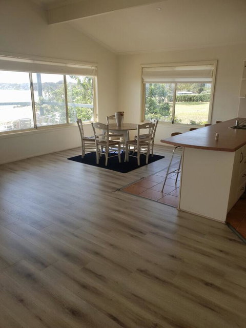 Emu Bay Lodge - Suburb Australia 14