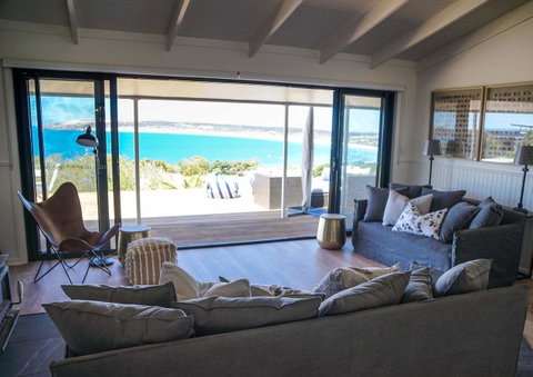 The Cape - Suburb Australia 0