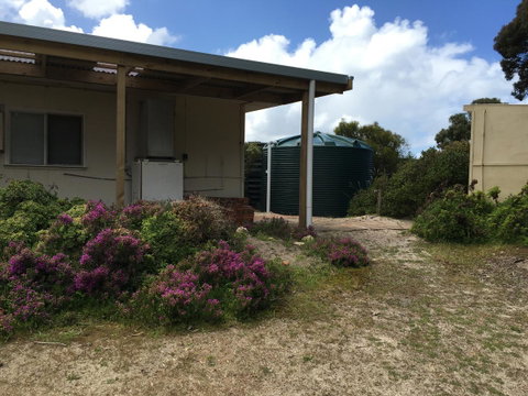 Camelot - Suburb Australia 1