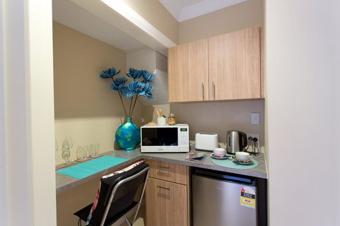 Sorrento Beach Manor - Suburb Australia 25