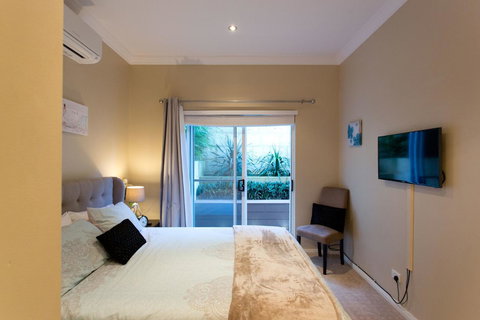 Sorrento Beach Manor - Suburb Australia 31