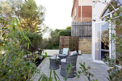 Sorrento Beach Manor - Suburb Australia 10