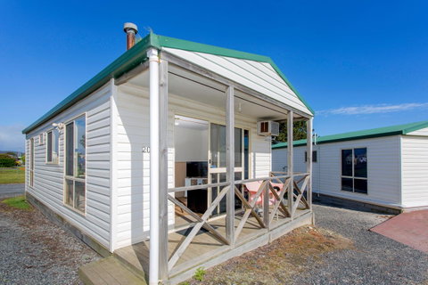 Discovery Parks â€“ Devonport - Suburb Australia 14