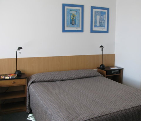 Barclay Motor Inn - Suburb Australia 44