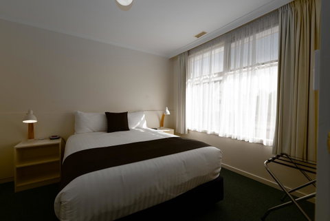 Barclay Motor Inn - Suburb Australia 5