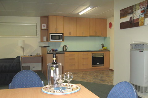 Barclay Motor Inn - Suburb Australia 29