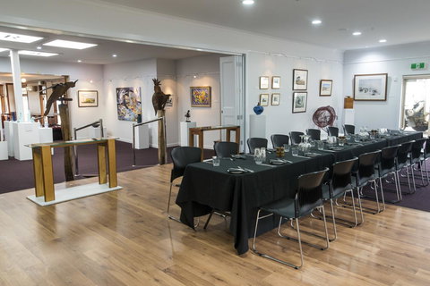 Rosevears Hotel - Suburb Australia 24