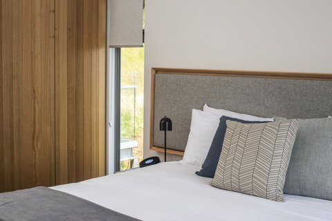 Rosevears Hotel - Suburb Australia 21