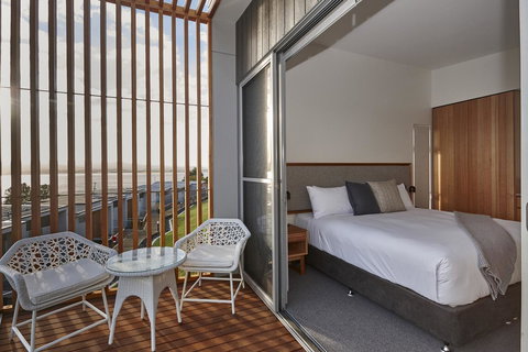 Rosevears Hotel - Suburb Australia 16