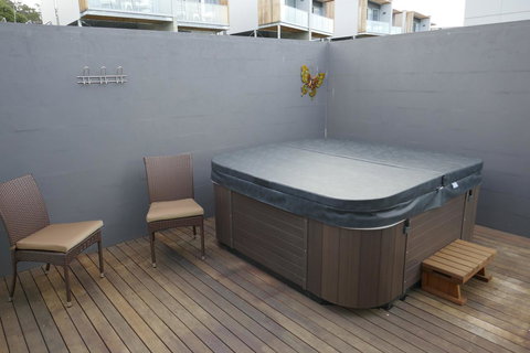 Rosevears Hotel - Suburb Australia 2