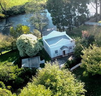 Forth River Cottage - Suburb Australia