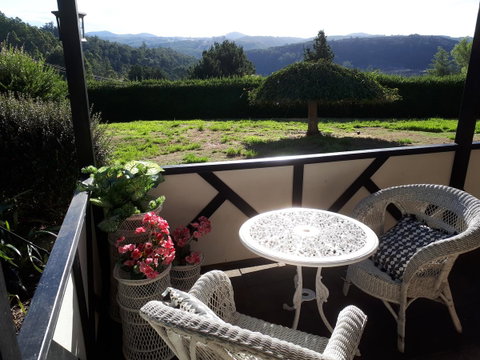 Robin's Nest B&B - Suburb Australia 18